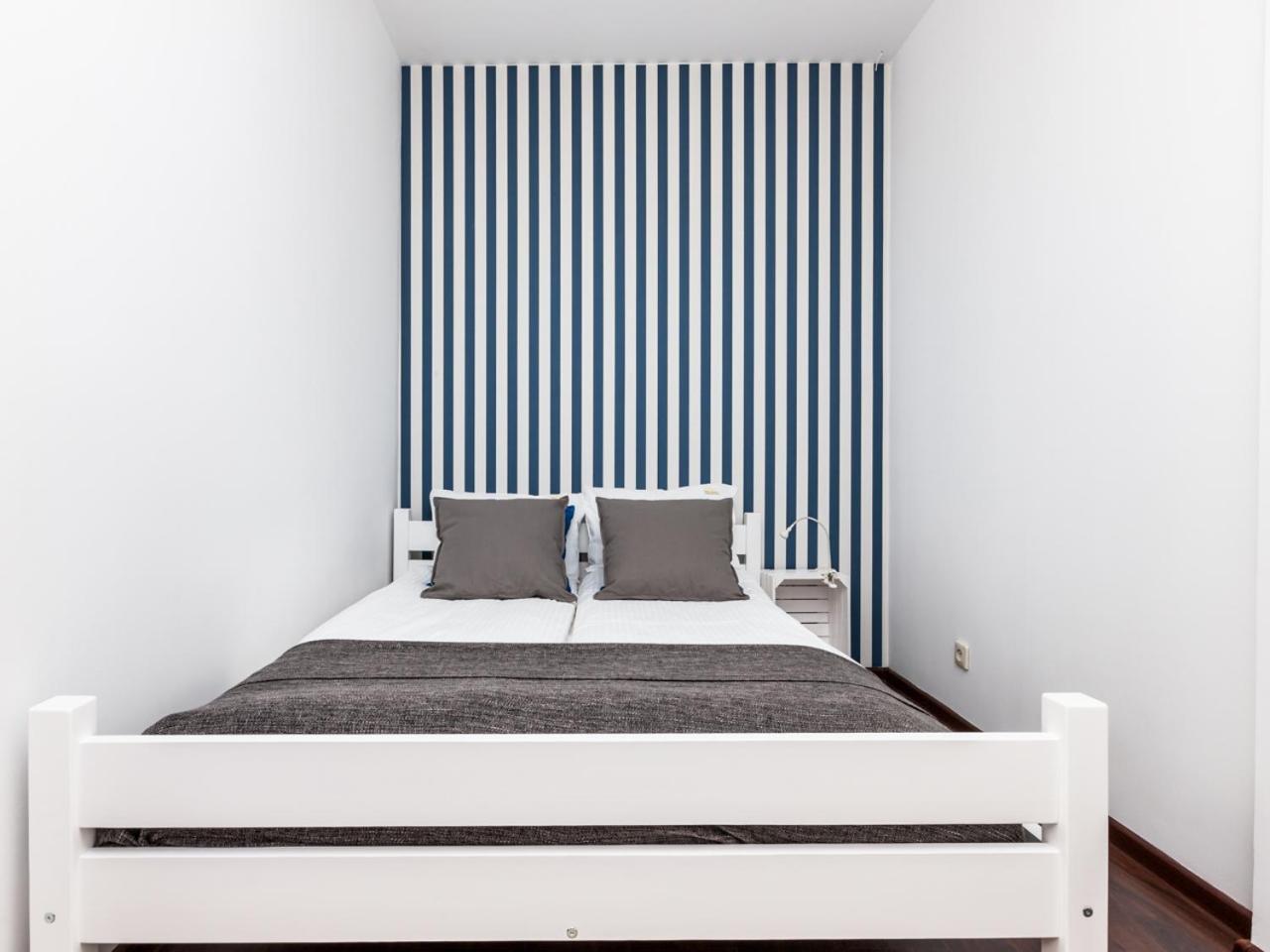 Kompleks Wypoczynkowy Pomerania Z Podgrzewanym Basenem 30 Metrow Do Morza Rewal Room photo
